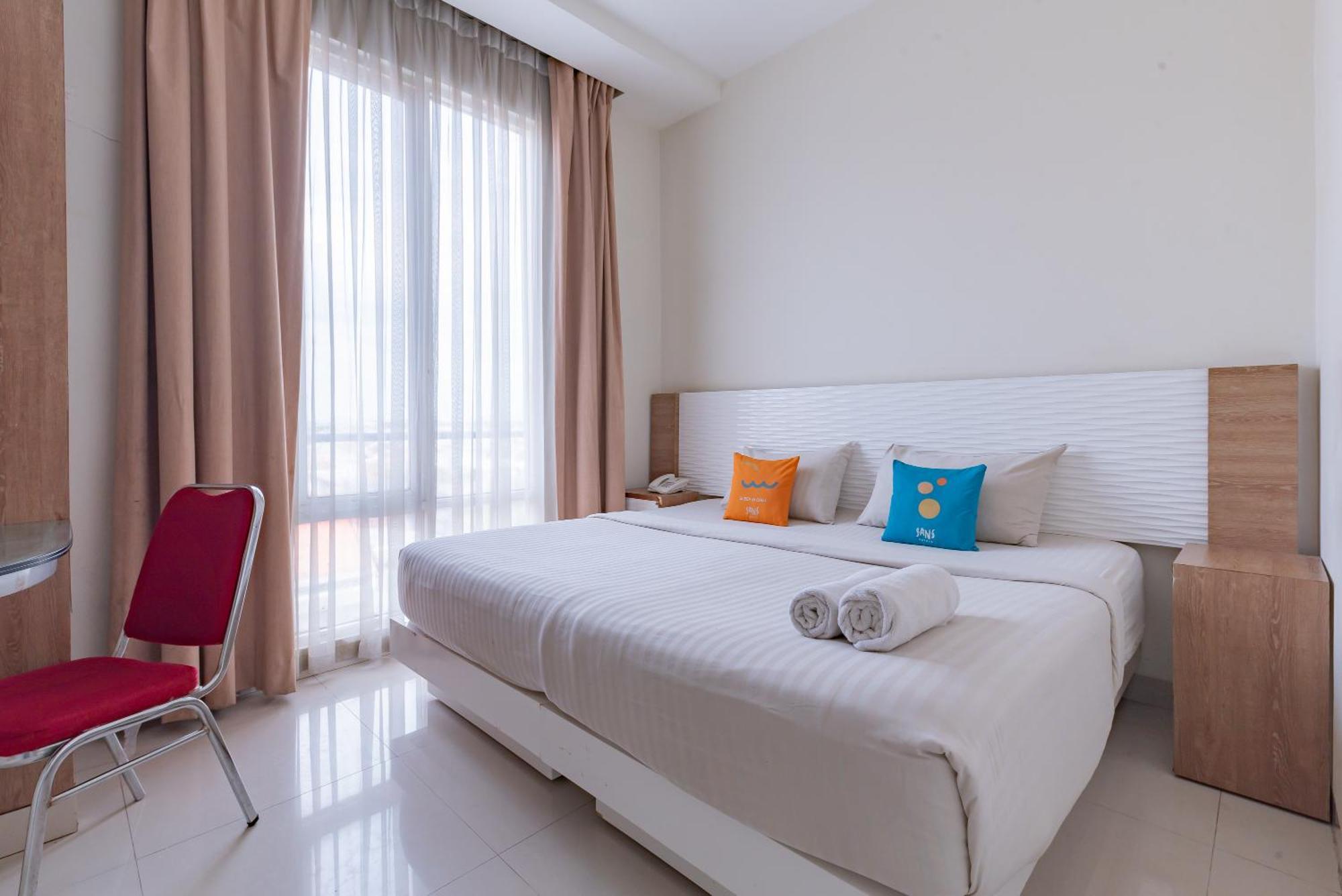 Sans Hotel Diemdi Kiaracondoong バンドゥン エクステリア 写真